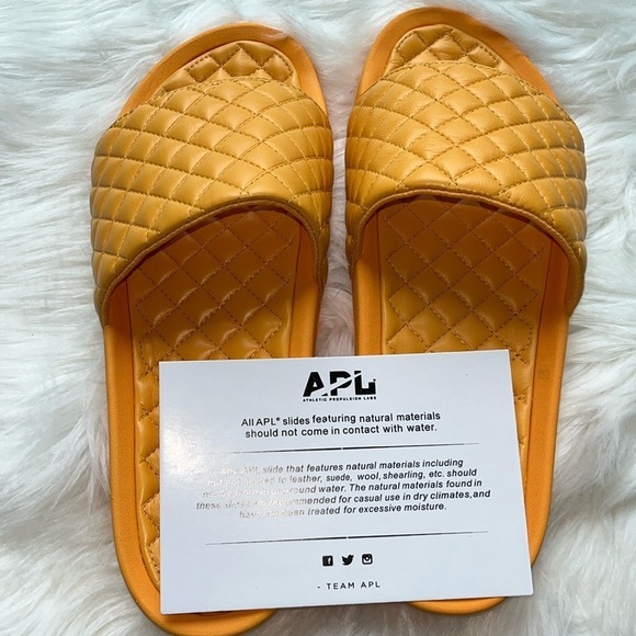 ? APL Men’s Lusso Slide Quilted Leather Mango Color Size 10 UNISEX main image 9